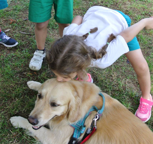 La Pet Therapy con i bambini nelle scuole